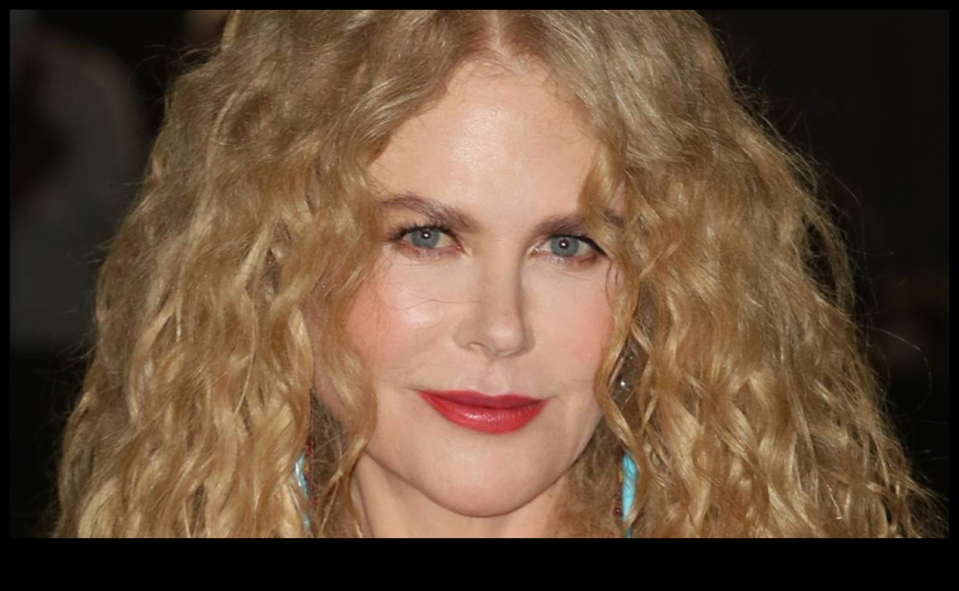 תלתלים אורבניים: סגנונות עיר מודרניים לאופנה-פורוורד