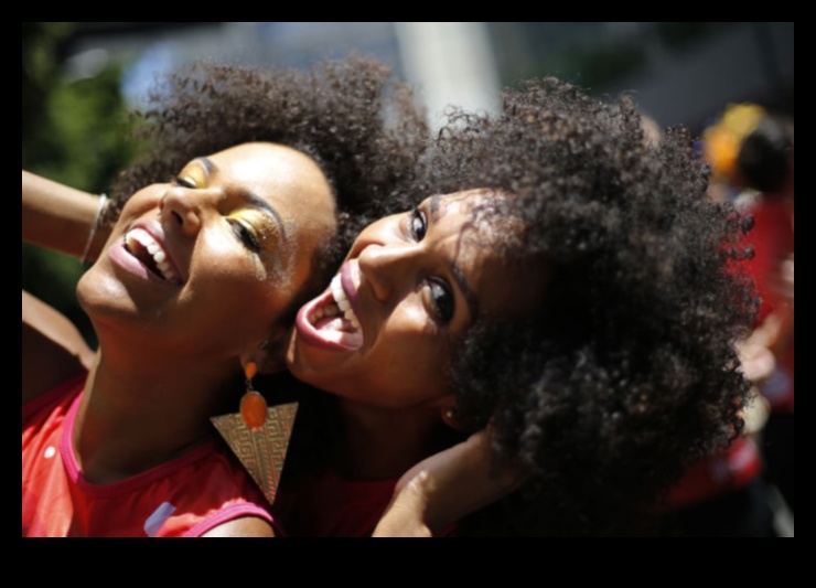 קרנבל תלתלים המשך: חוגגים את המגוון של תסרוקות מתולתלות