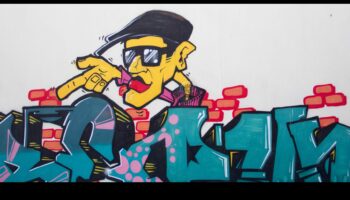 גרפיטי גלאם: אומנות עירונית נחקרה בצילום